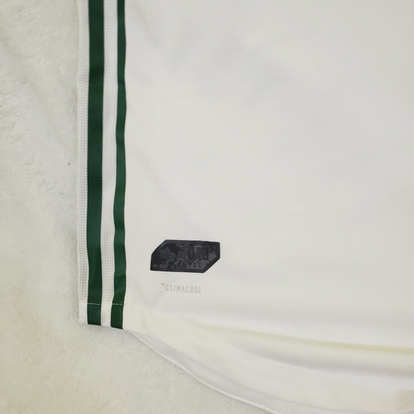 Adidas Alaska airlines MLS Major league soccer - Picture 4 of 8